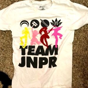 RWBY Graphic Tshirt Size S Team JNPR